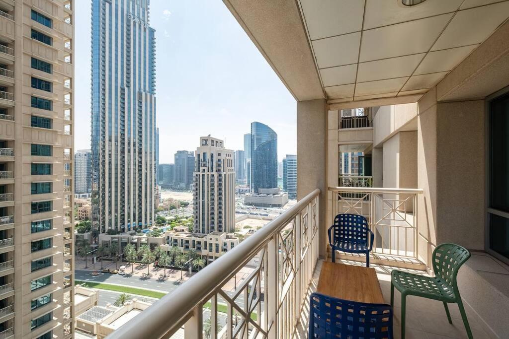 Apartment Bellavsita - 2 Bedroom Fountain View Dubai